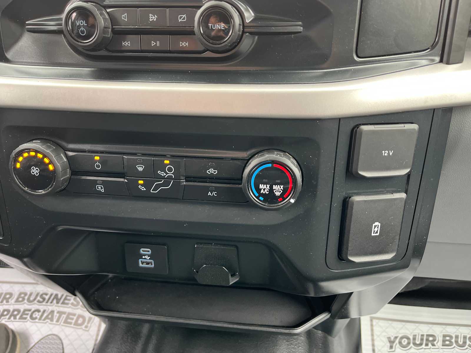 2022 Ford F-150 XL photo 22