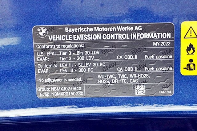 Used 2022 Blue BMW 330i image 39