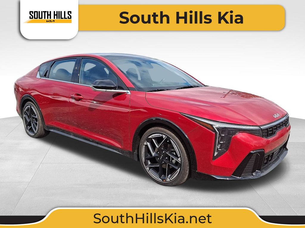 2025 Kia K4 GT-Line's photo
