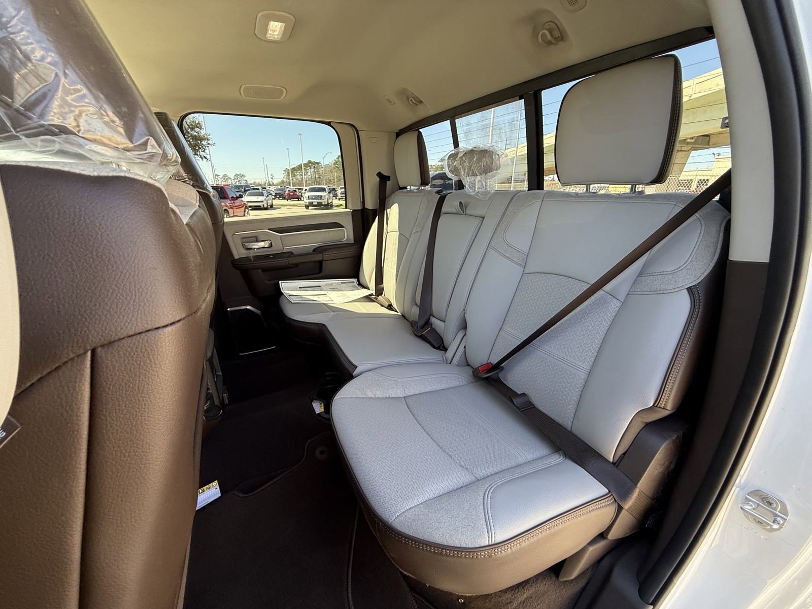 2025 Ram 2500 Laramie photo 14