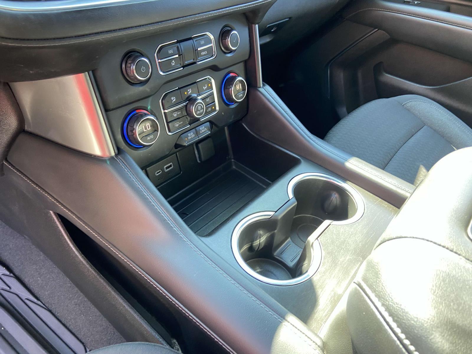 2021 Chevrolet Tahoe LS photo 10