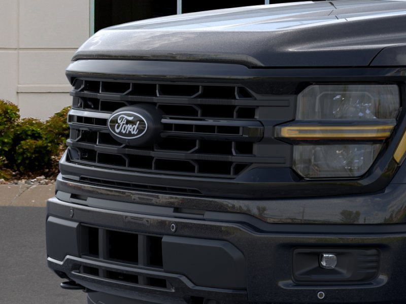 2025 Ford F-150 XLT photo 15