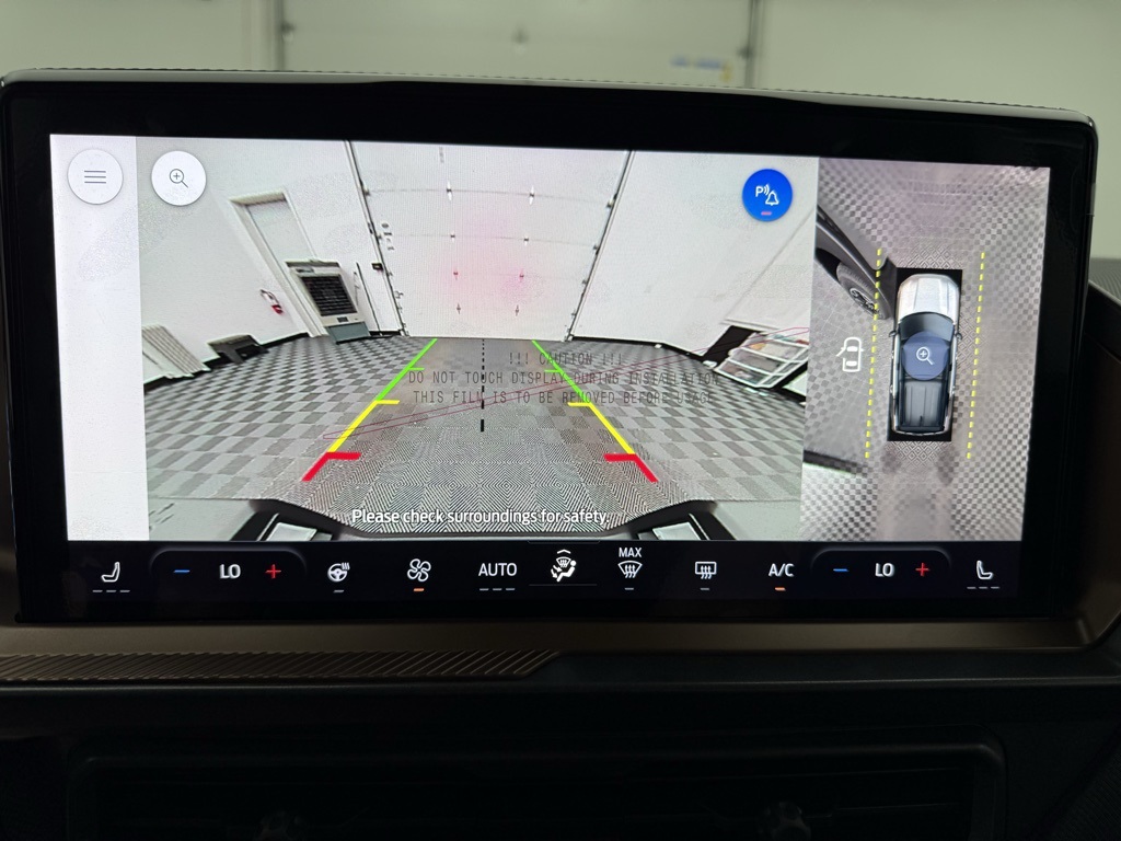 2025 Ford Bronco Sport Outer Banks photo 2