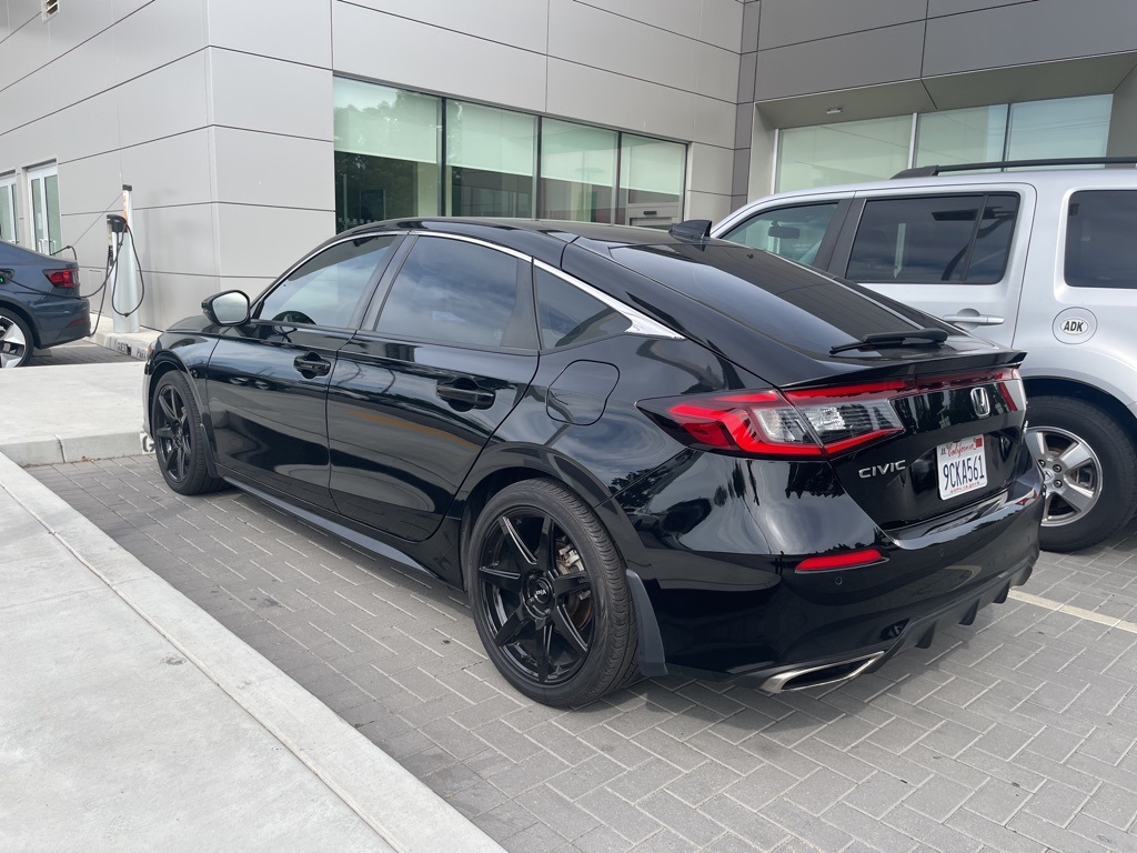 2022 Honda Civic Sport Touring photo 2