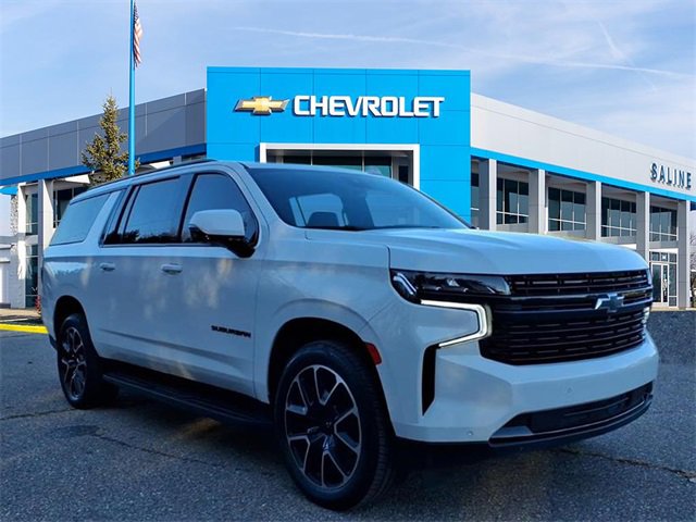 2023 Chevrolet Suburban RST's photo