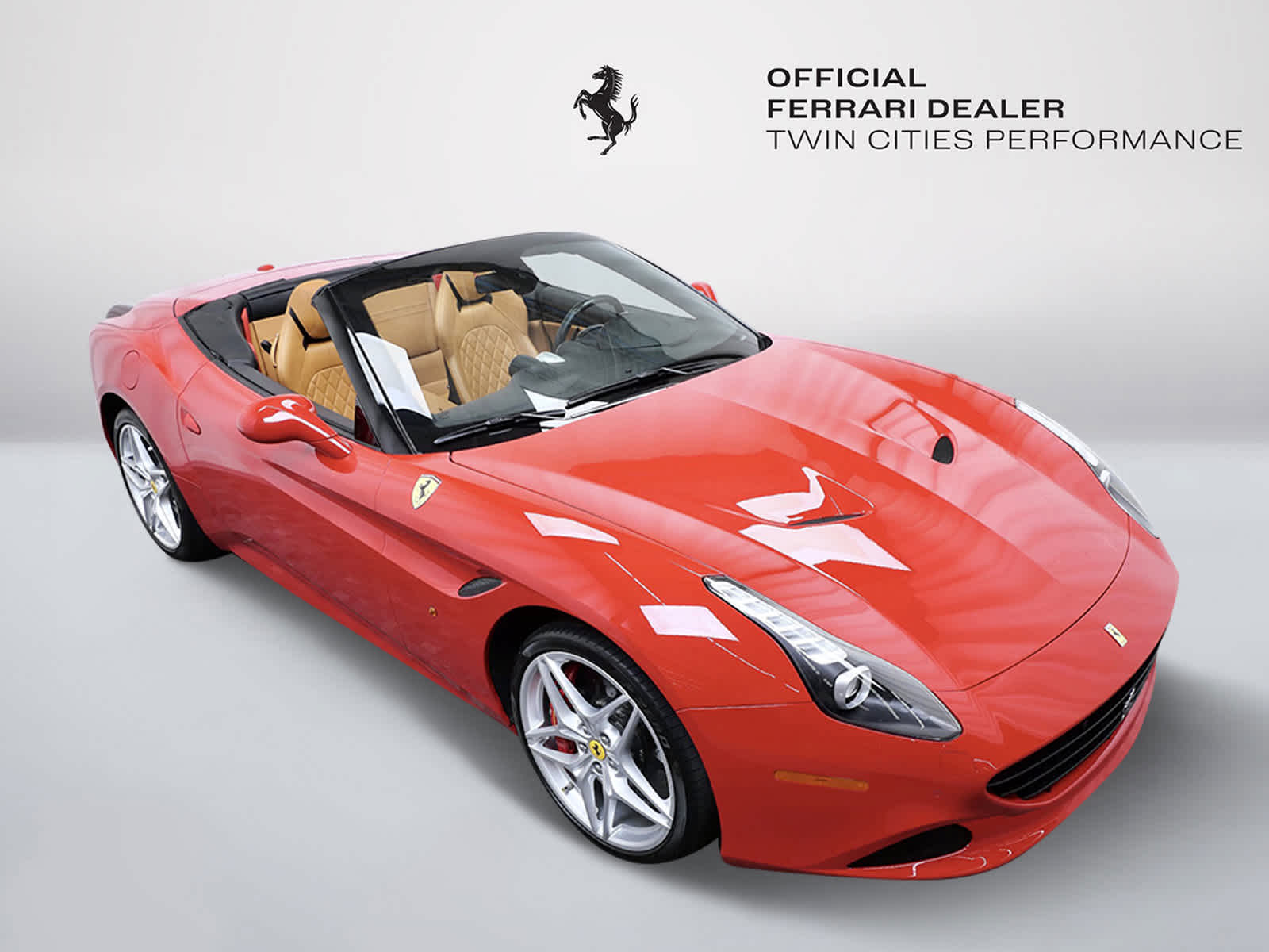 2017 Ferrari California T photo 12