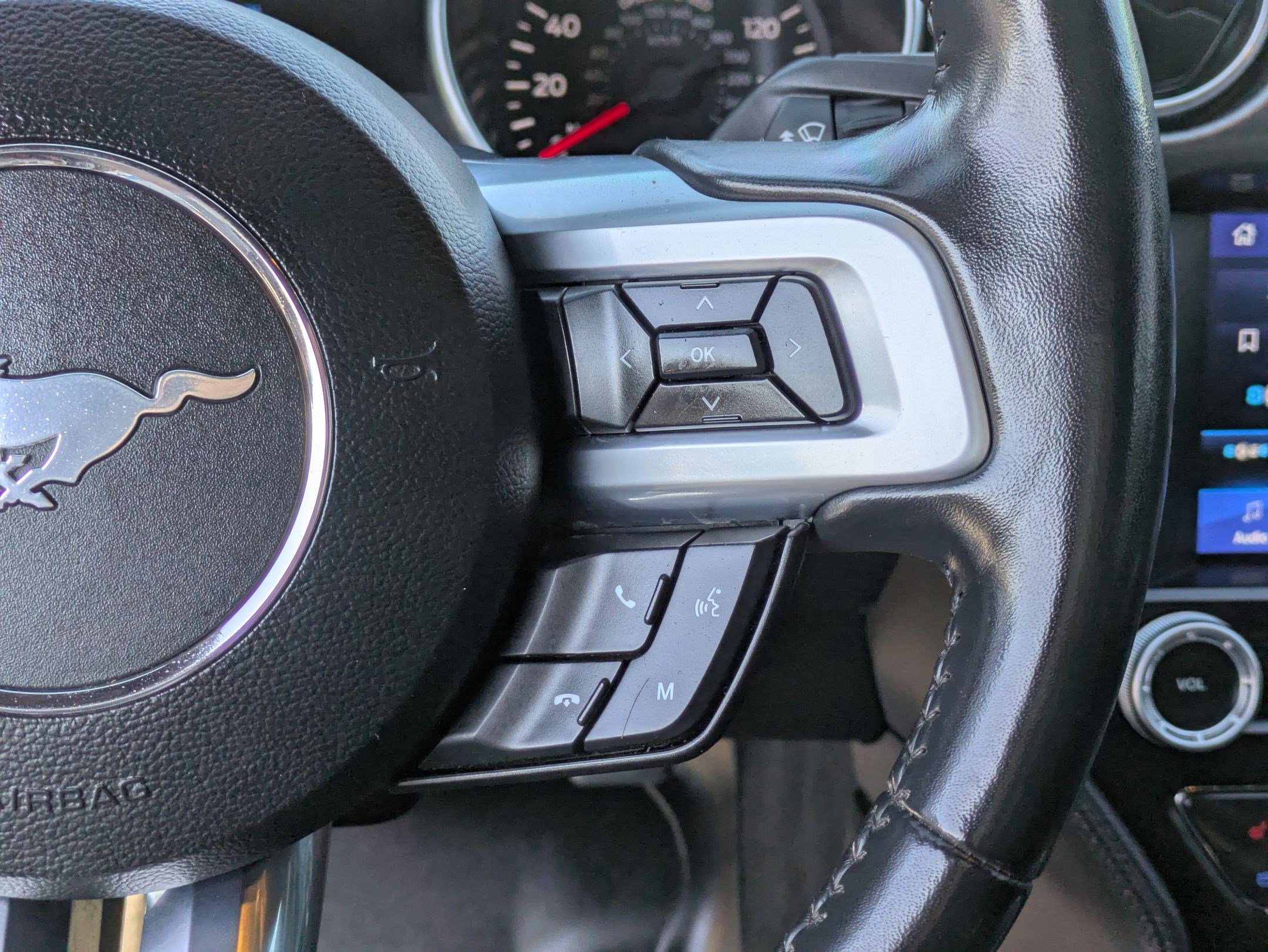2020 Ford Mustang GT Premium photo 17