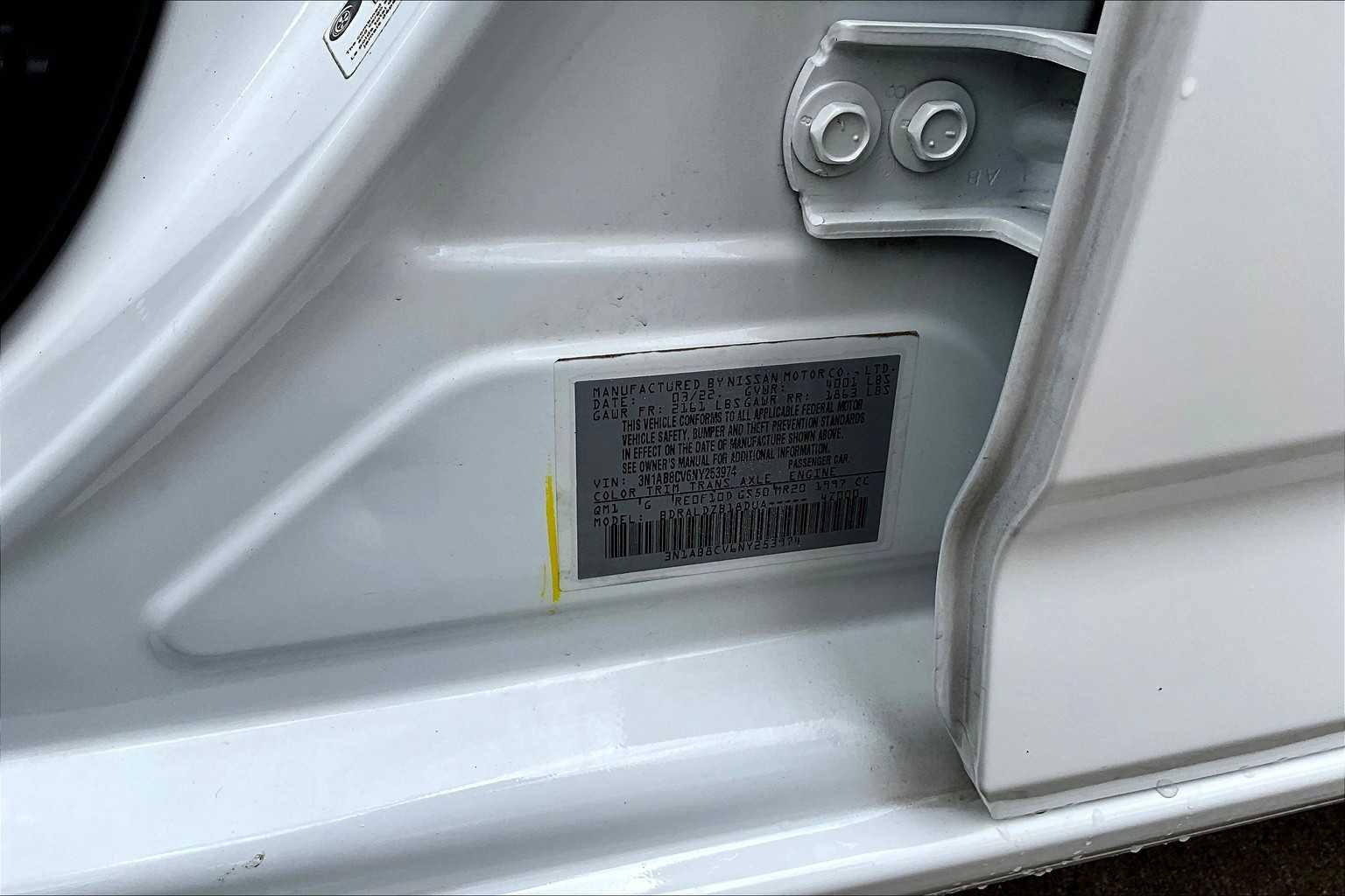 2022 Nissan Sentra SV photo 32