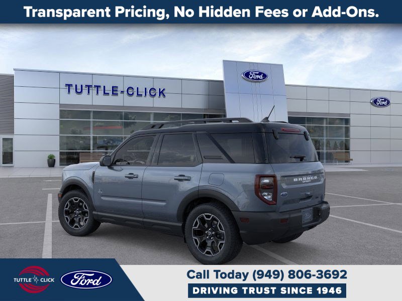 2025 Ford Bronco Sport Outer Banks photo 3