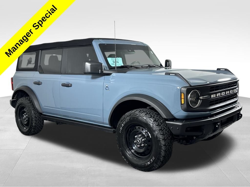 2022 Ford Bronco 4-Door Black Diamond