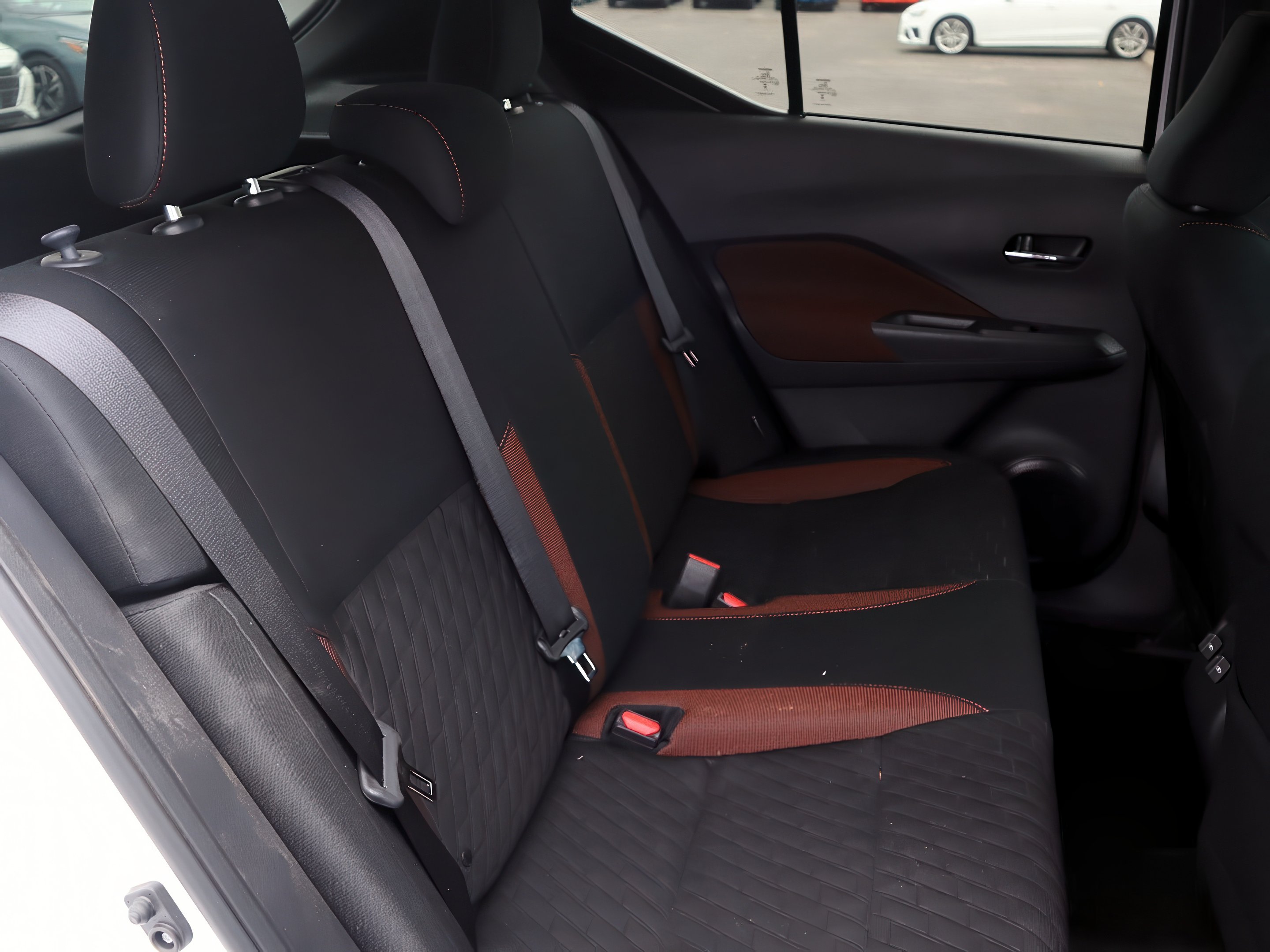 2025 Nissan Kicks SR photo 20