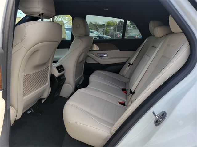 2026 Mercedes Benz GLE 450 4MATIC photo 15
