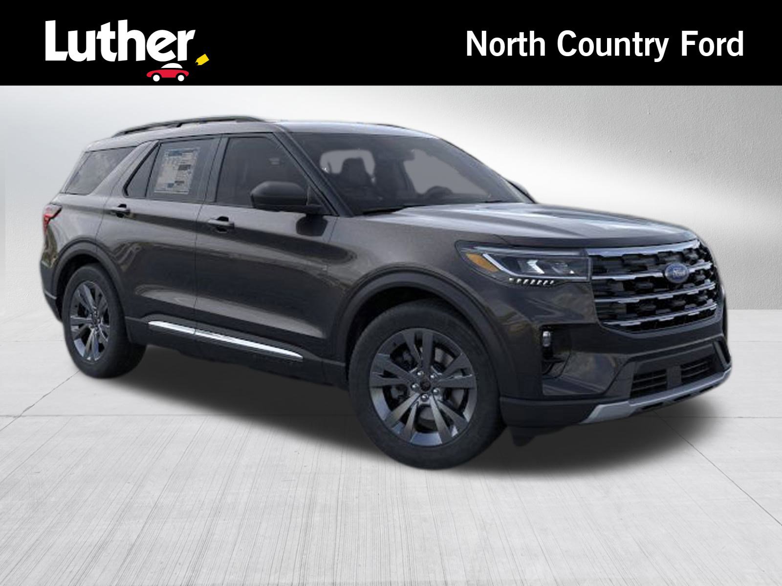 2025 Ford Explorer photo 5