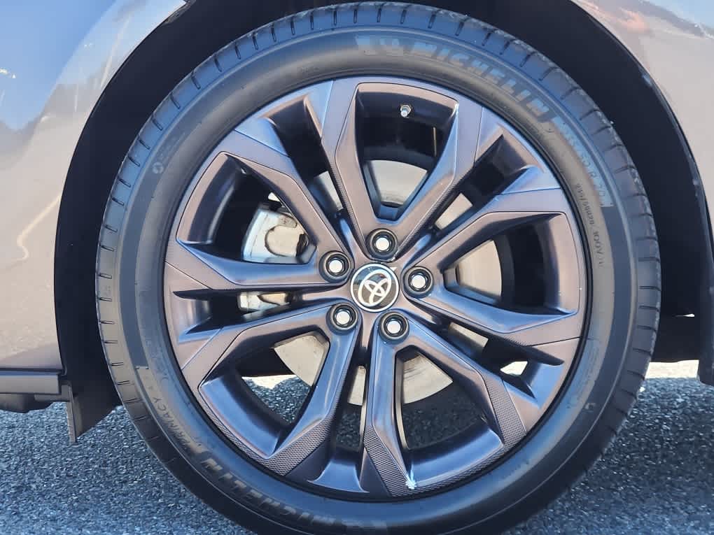2022 Toyota Sienna XSE photo 6