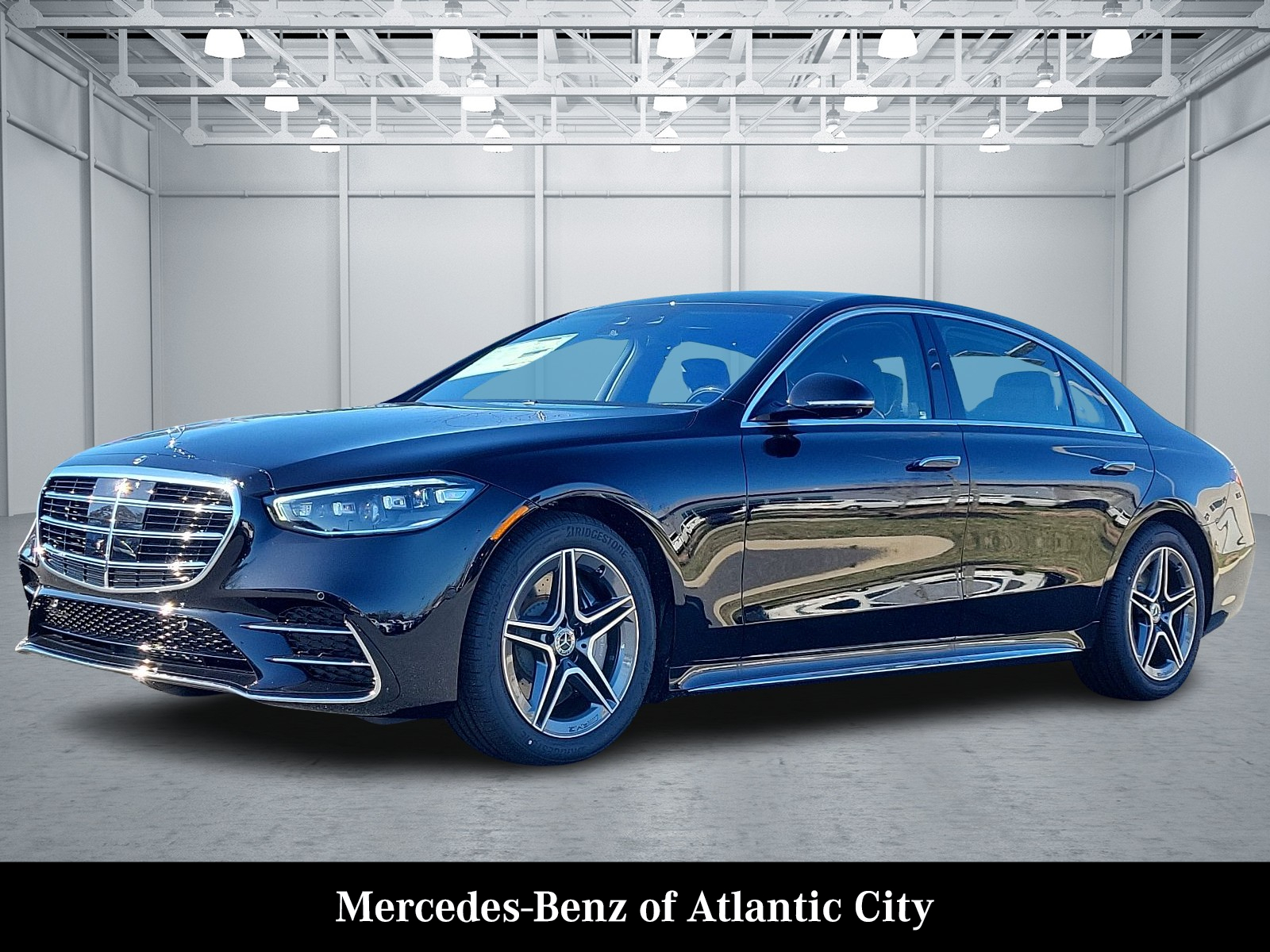 2024 Mercedes Benz S 580 4MATIC photo 3