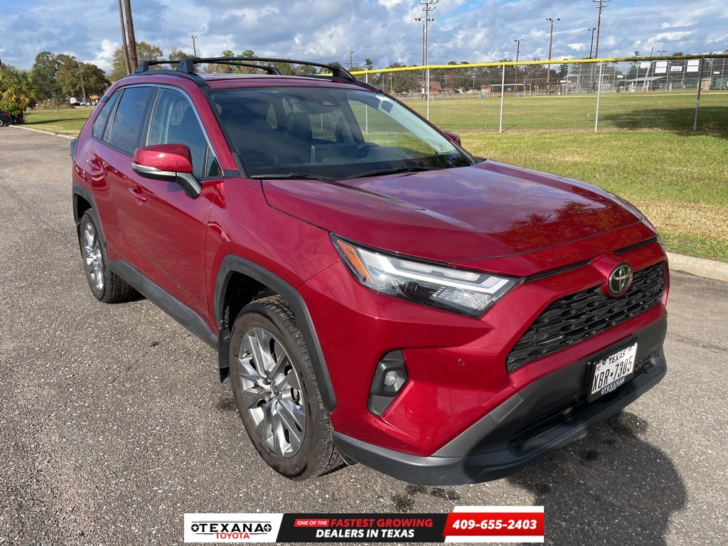 2023 Toyota RAV4 XLE Premium