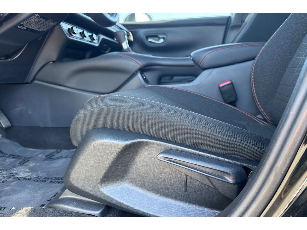 2025 Honda HR-V Sport photo 12