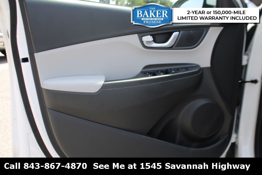 2023 Hyundai Kona Electric SEL photo 8