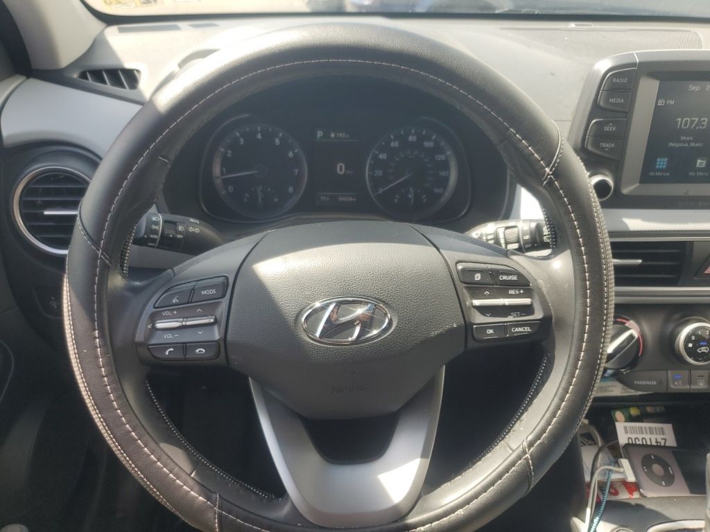 2021 Hyundai Kona SEL Plus photo 16