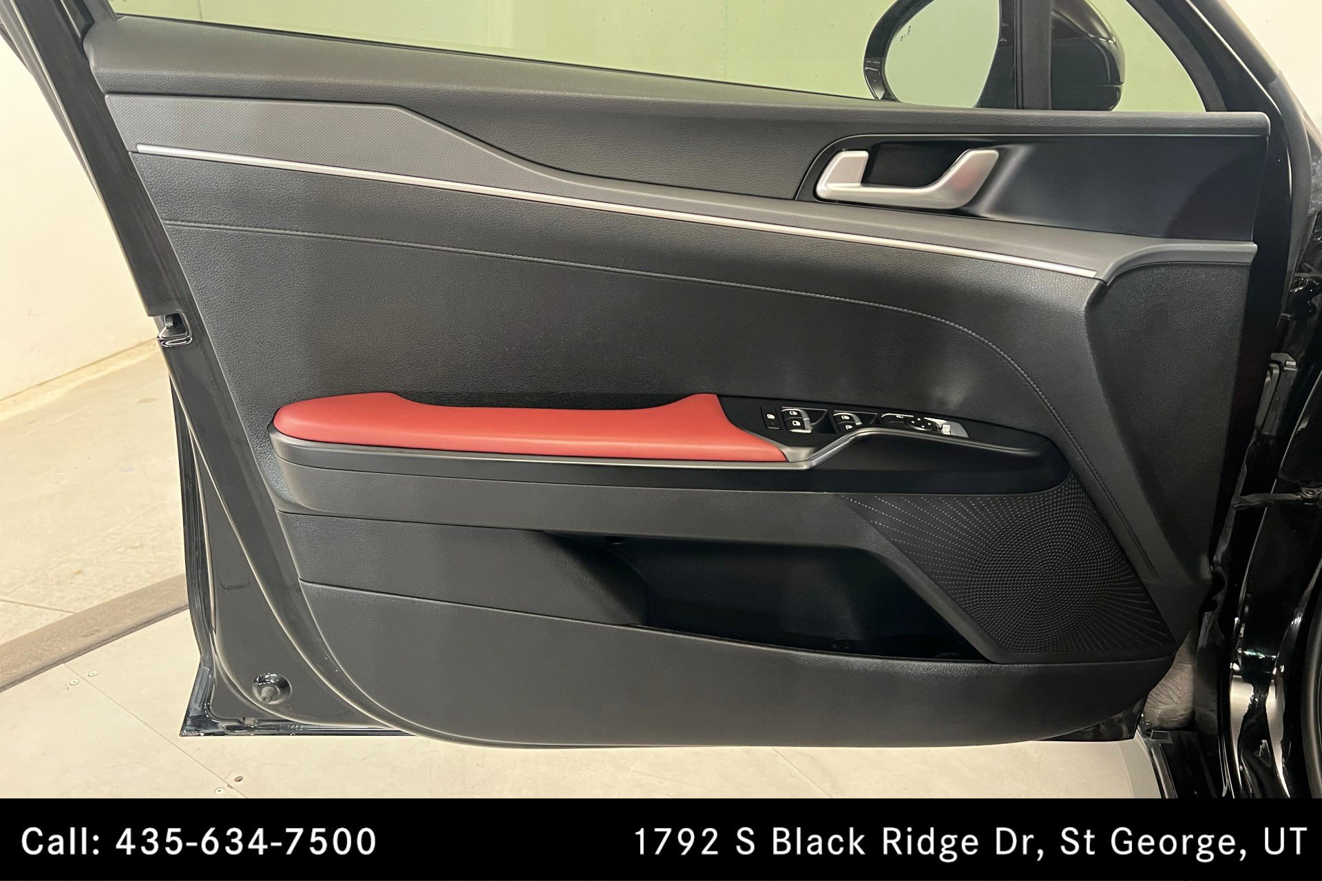 2022 Kia K5 GT-Line photo 14
