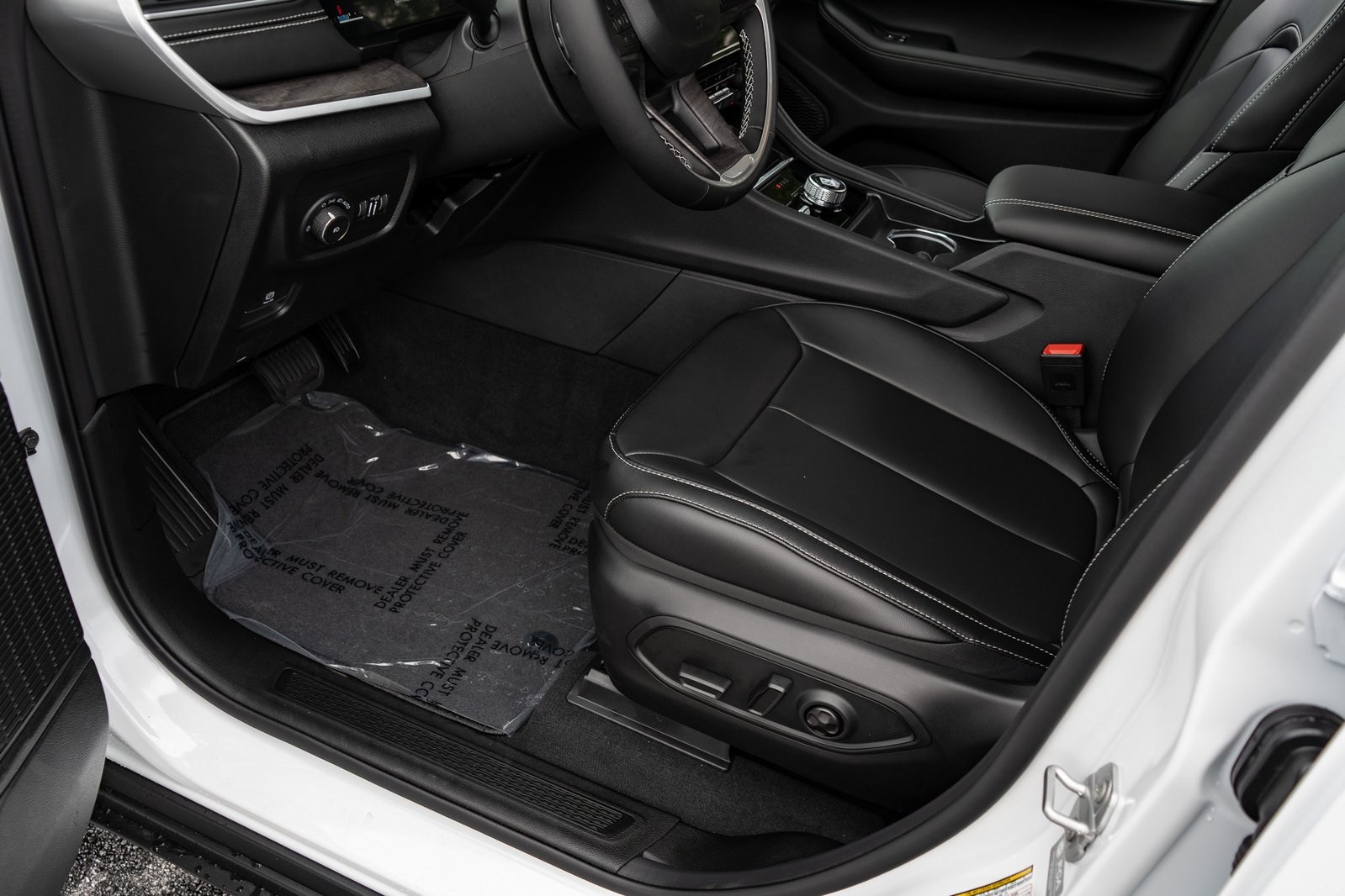 2025 Jeep Grand Cherokee Limited photo 15