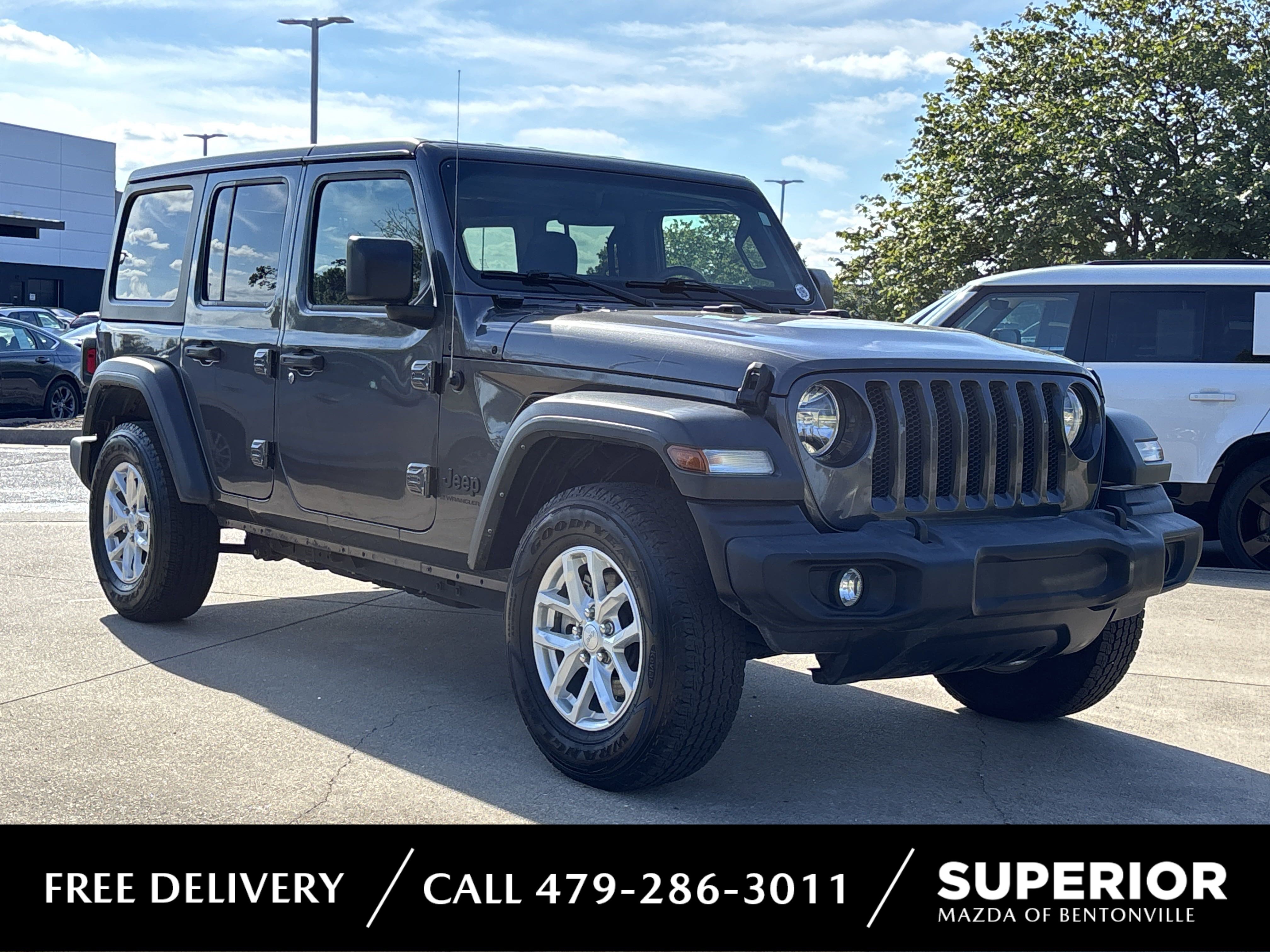 2023 Jeep Wrangler 4-Door Sport S's photo