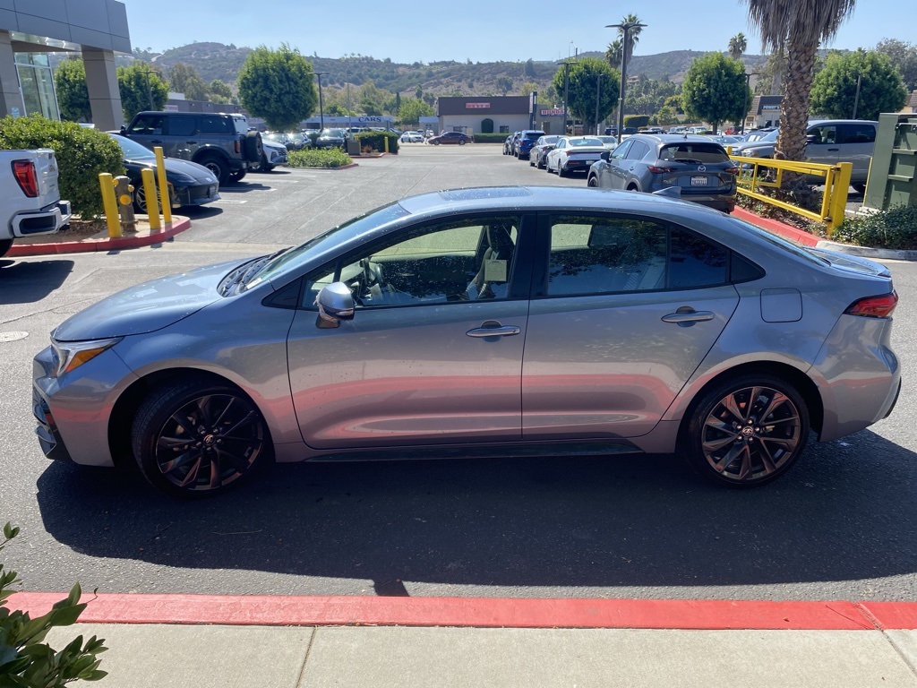 2023 Toyota Corolla XSE photo 4