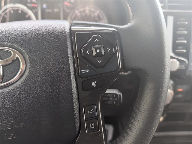 2024 Toyota 4Runner TRD Off-Road photo 16