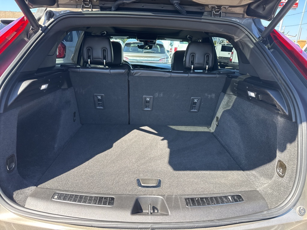 2020 Cadillac XT4 Premium Luxury photo 16
