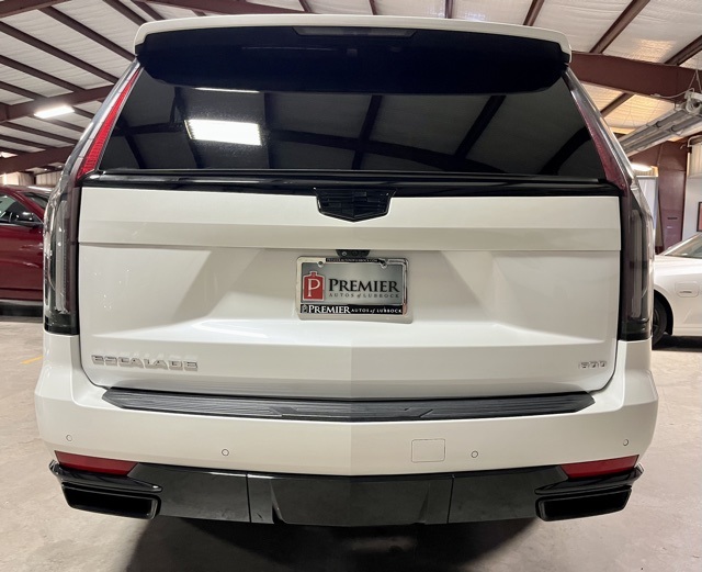 2022 Cadillac Escalade ESV Sport Platinum photo 3