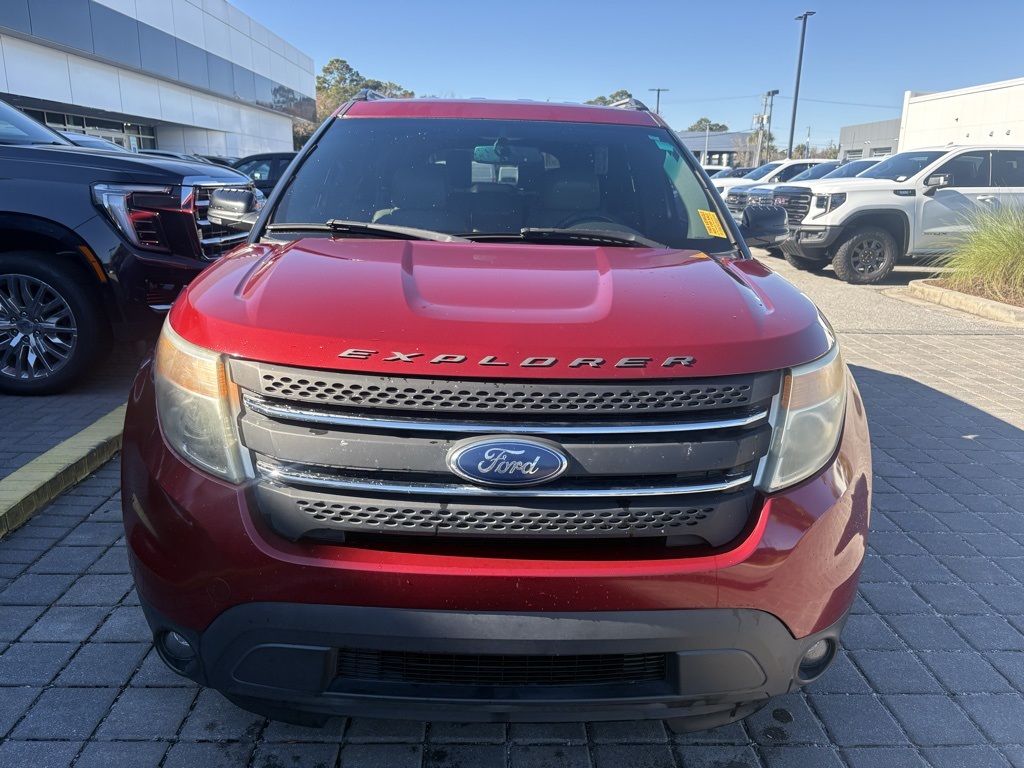 2015 Ford Explorer XLT photo 3