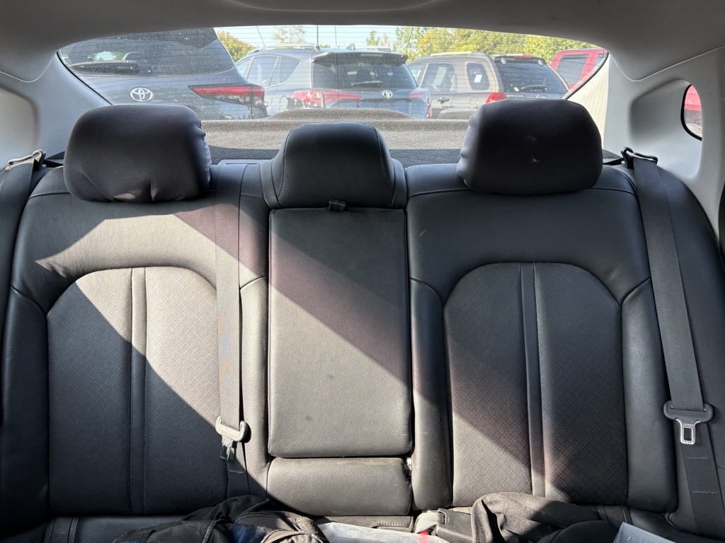 2016 Kia Optima EX photo 9