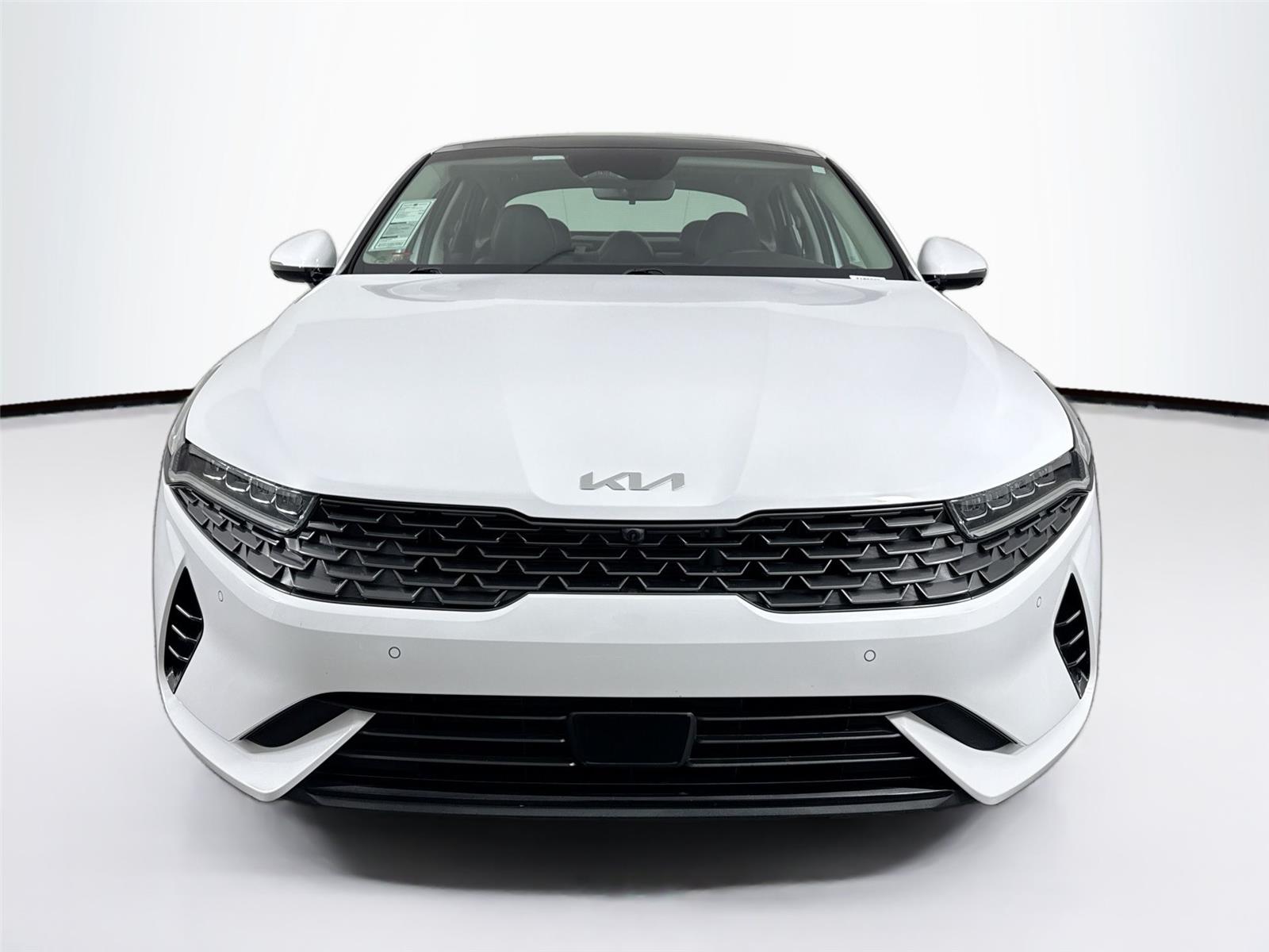 2023 Kia K5 EX photo 3