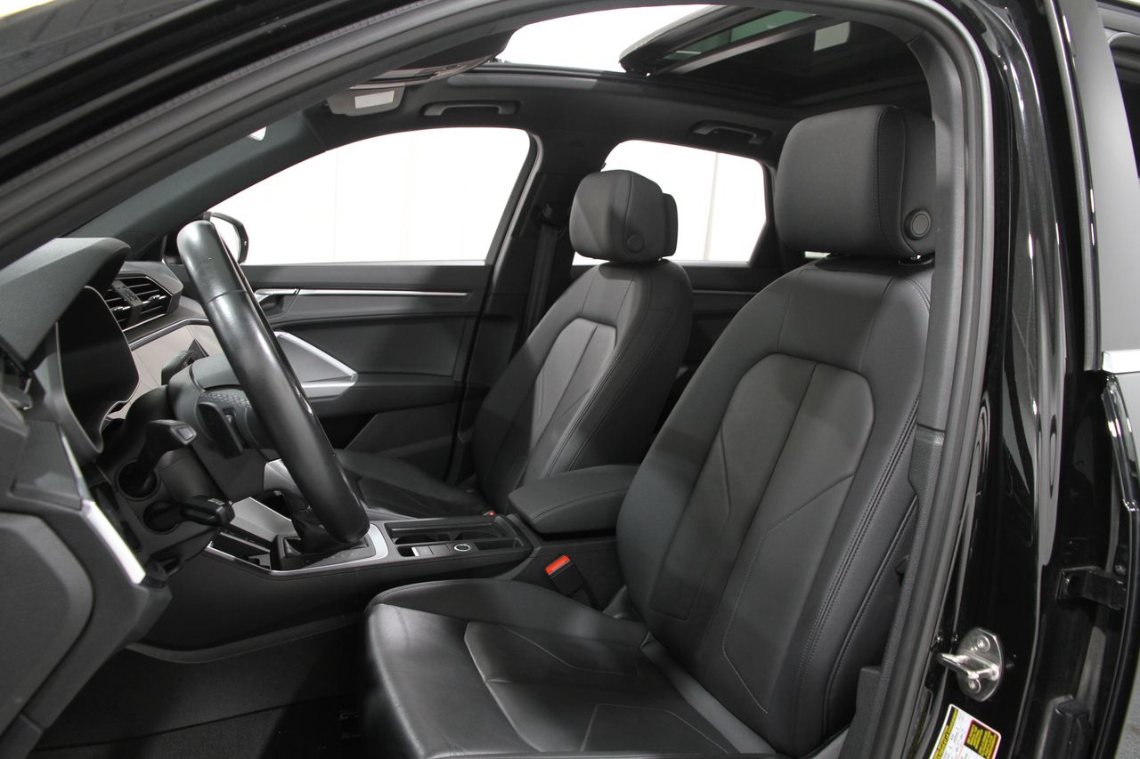 2024 Audi Q3 Premium S line photo 4