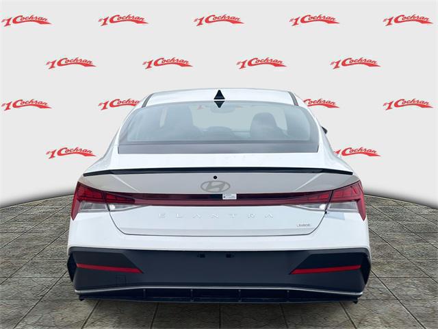 2025 Hyundai Elantra Hybrid SEL Sport photo 3
