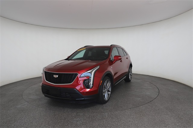 2021 Cadillac XT4 Sport photo 2