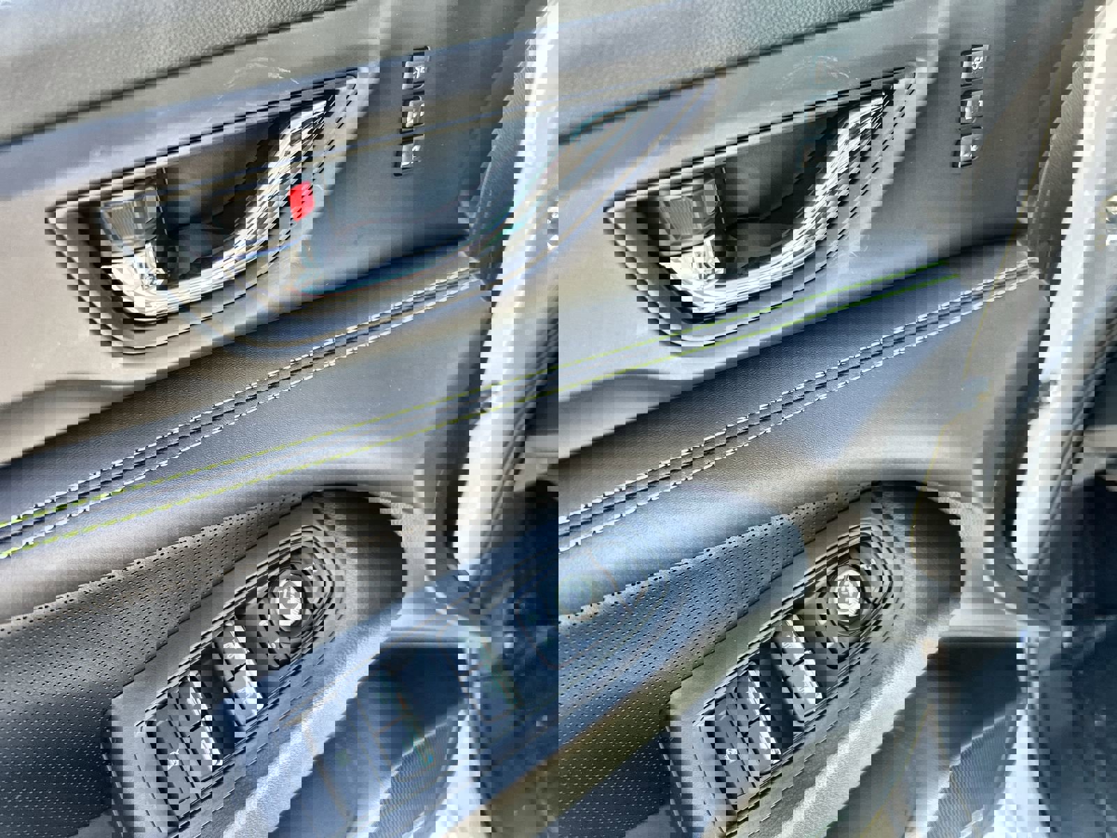 2025 Subaru Ascent Onyx Edition Touring photo 12