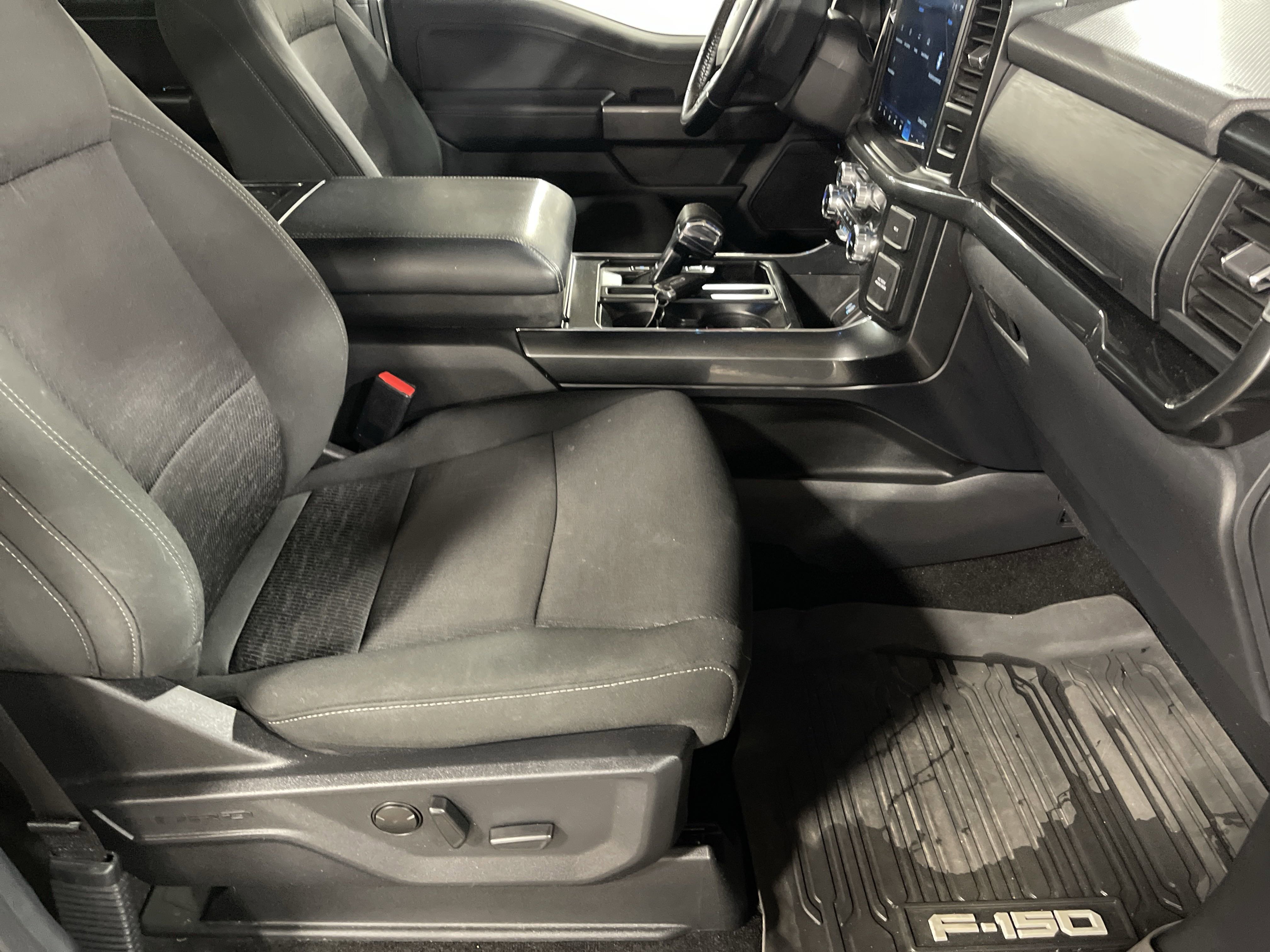 2022 Ford F-150 XL photo 7