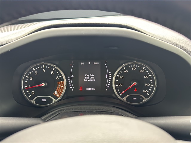 2020 Jeep Renegade Altitude photo 11