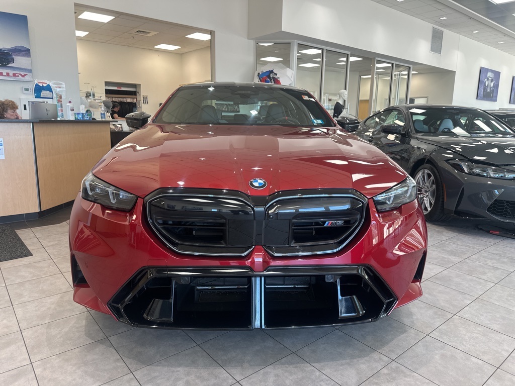 2025 Bmw M5 5 photo 2