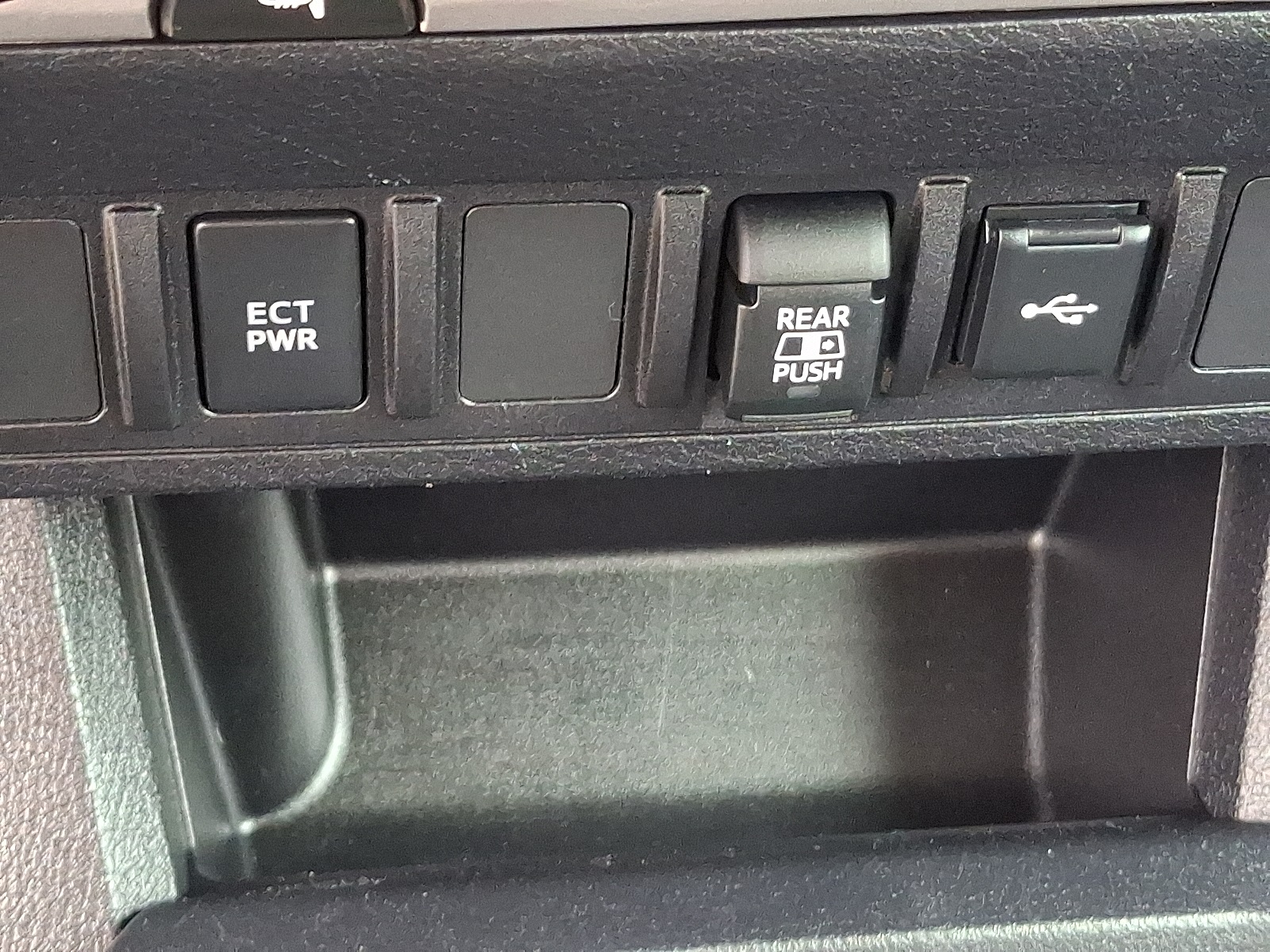2023 Toyota Tacoma SR5 photo 25