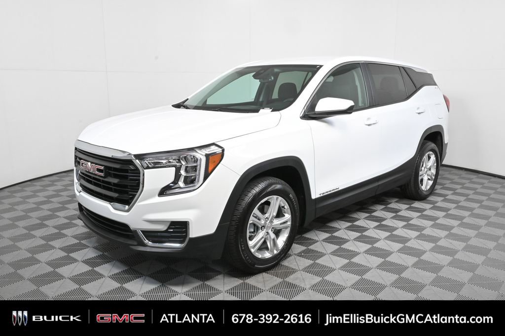 2024 GMC Terrain SLE's photo