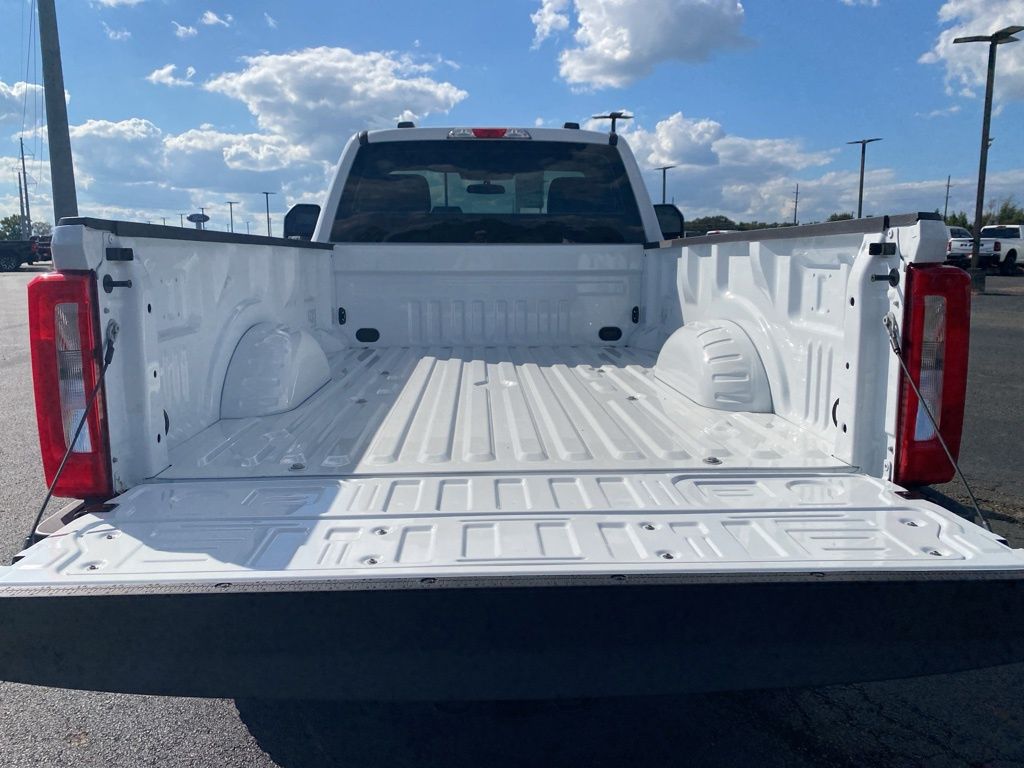 2025 Ford F-250 XL photo 28