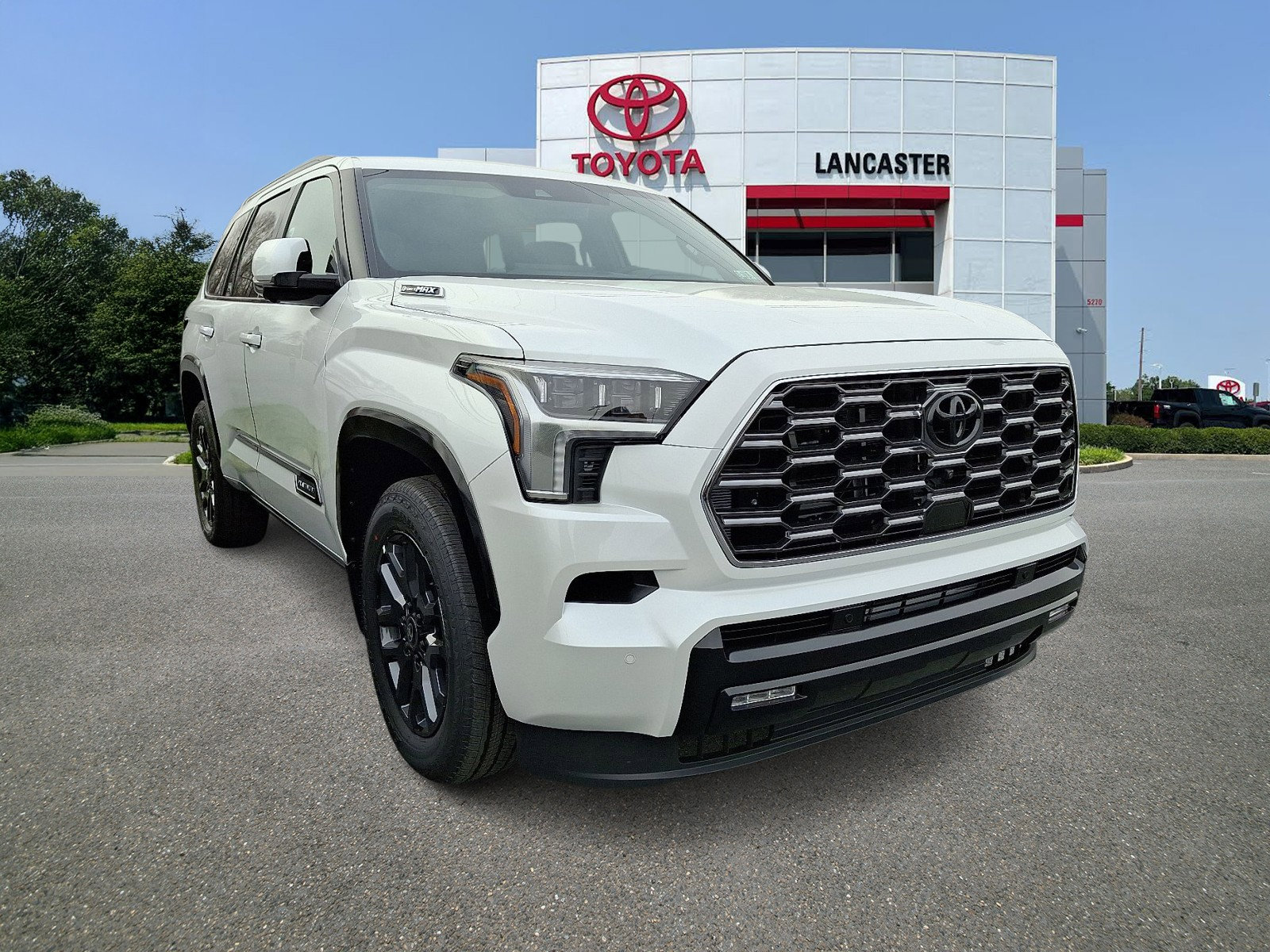 2026 Toyota Sequoia Platinum's photo