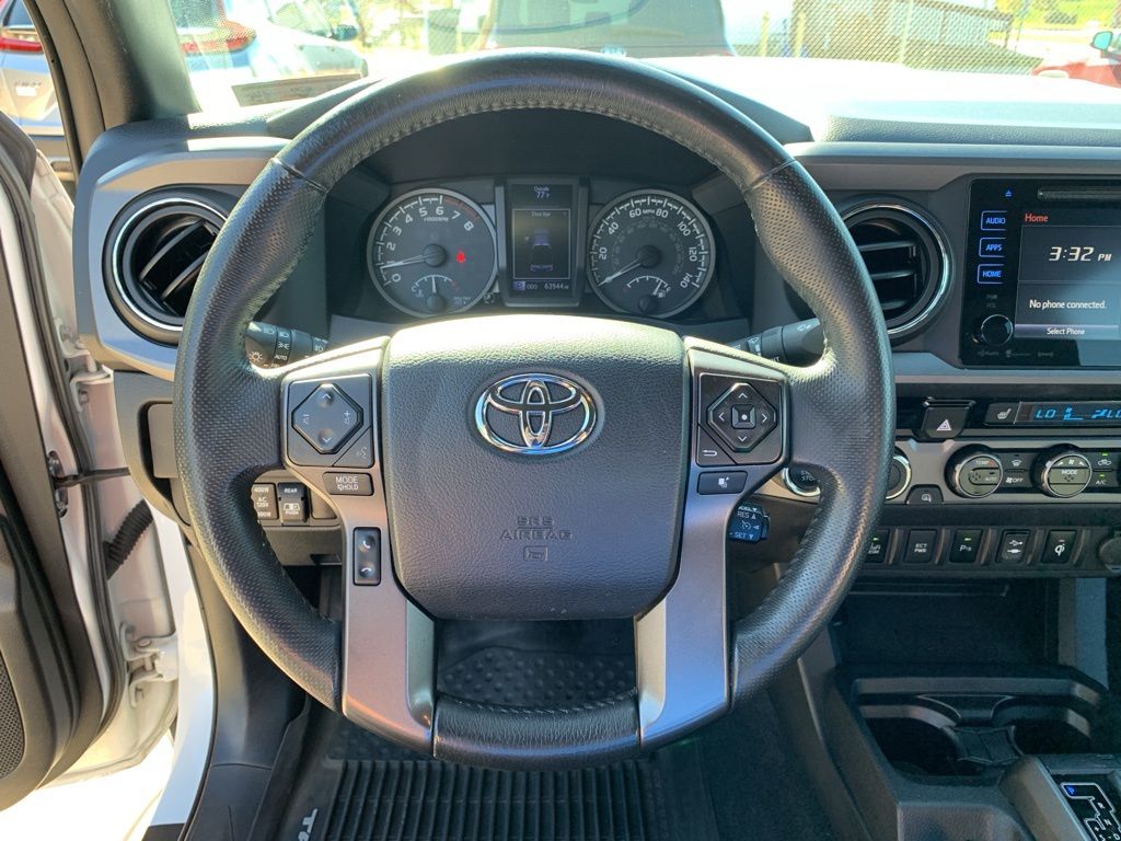 2017 Toyota Tacoma TRD Sport 4x4 Double Cab photo 23