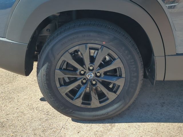 2026 Mazda CX-50 2.5 Preferred photo 3