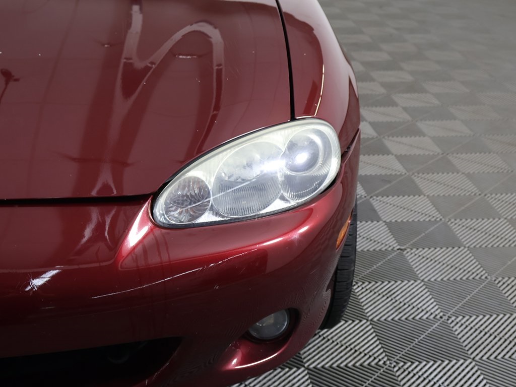 2003 Mazda MX-5 Miata Miata Base photo 9