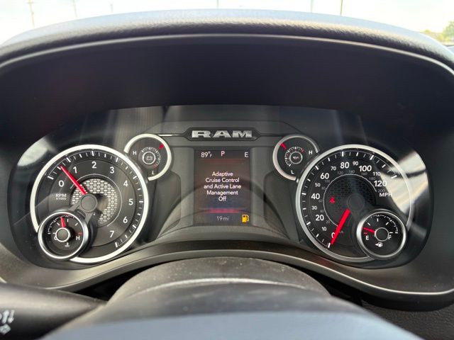 2025 Ram 1500 Tradesman photo 12