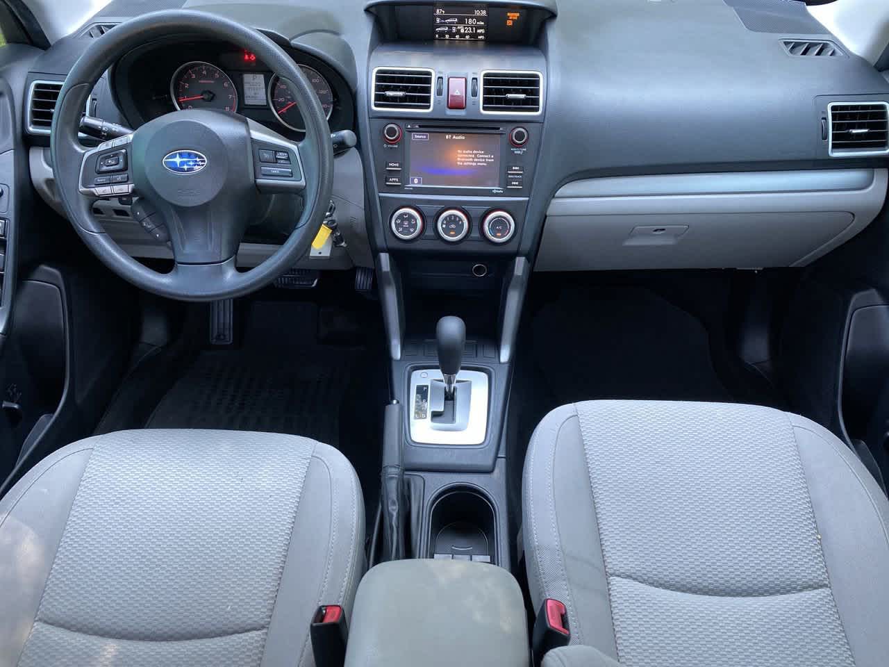 2016 Subaru Forester 2.5i photo 9