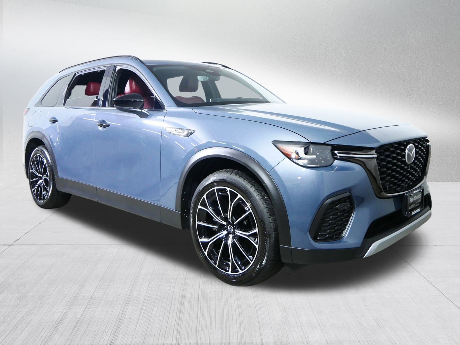 2025 Mazda CX-70 Premium Plus Package's photo